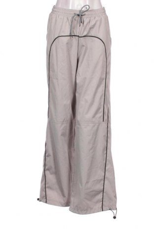 Γυναικείο αθλητικό παντελόνι, Μέγεθος M, Χρώμα Γκρί, Τιμή 8,79 €