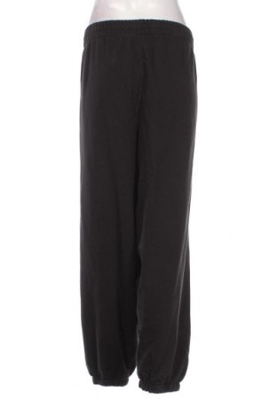 Γυναικείο αθλητικό παντελόνι DKNY, Μέγεθος 3XL, Χρώμα Γκρί, Τιμή 54,50 €
