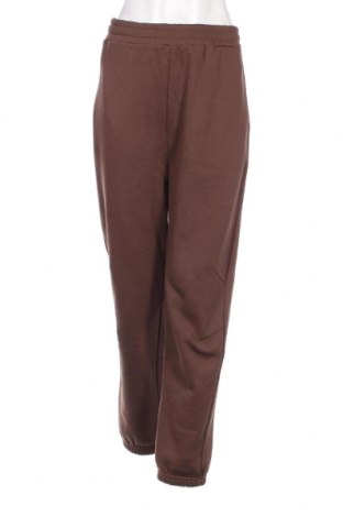 Pantaloni trening de femei Viral Vibes, Mărime XL, Culoare Maro, Preț 66,78 Lei
