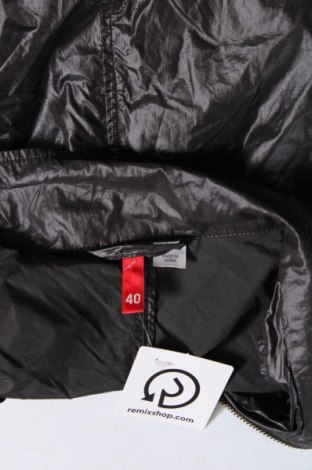 Dámska bunda  H&M Divided, Veľkosť M, Farba Čierna, Cena  4,90 €