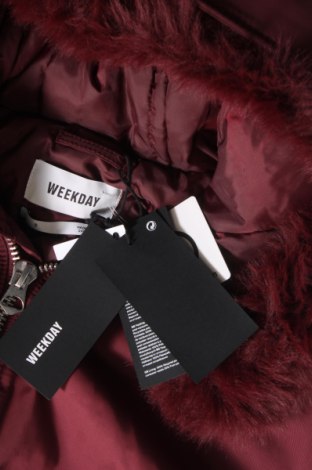 Γυναικείο μπουφάν Weekday, Μέγεθος S, Χρώμα Κόκκινο, Τιμή 23,46 €
