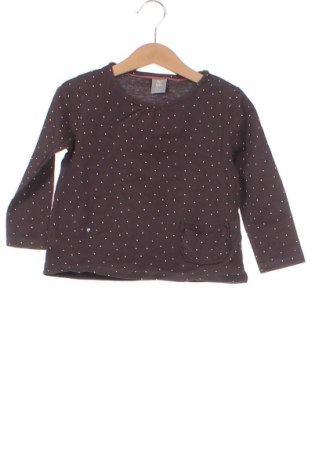 Детска блуза, Размер 4-5y/ 110-116 см, Цвят Сив, Цена 3,00 лв.