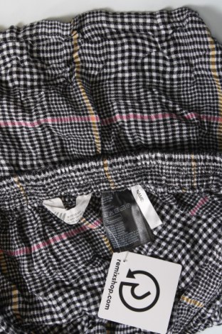 Detská sukňa  H&M, Veľkosť 15-18y/ 170-176 cm, Farba Viacfarebná, Cena  3,45 €
