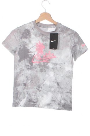 Παιδικό μπλουζάκι Nike, Μέγεθος 6-7y/ 122-128 εκ., Χρώμα Γκρί, Τιμή 25,26 €