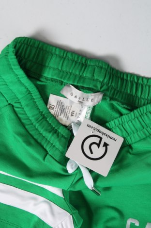 Παιδικό κοντό παντελόνι Gaelle Paris, Μέγεθος 11-12y/ 152-158 εκ., Χρώμα Πράσινο, Τιμή 18,32 €
