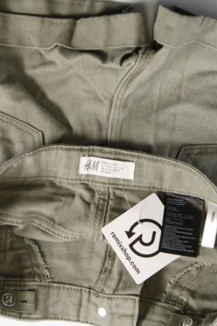 Pantaloni scurți pentru copii H&M, Mărime 13-14y/ 164-168 cm, Culoare Verde, Preț 31,58 Lei