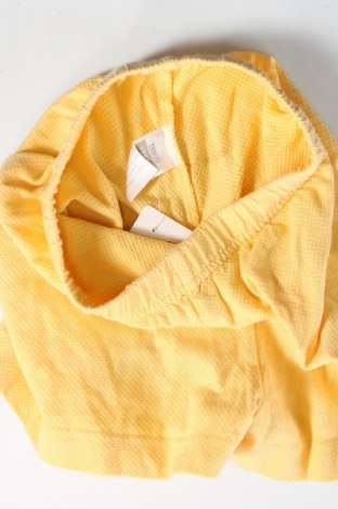 Детски къс панталон Tesco, Размер 3-4y/ 104-110 см, Цвят Жълт, Цена 5,78 лв.