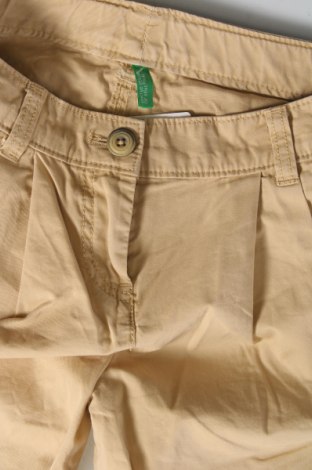 Dětské krátké kalhoty  United Colors Of Benetton, Velikost 7-8y/ 128-134 cm, Barva Béžová, Cena  203,00 Kč