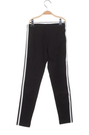 Детски клин Adidas Originals, Размер 8-9y/ 134-140 см, Цвят Черен, Цена 67,15 лв.