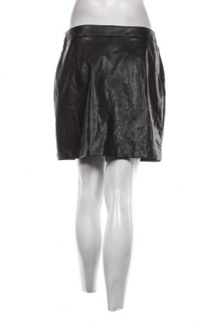 Kožená sukňa  Clockhouse, Veľkosť L, Farba Čierna, Cena  1,64 €