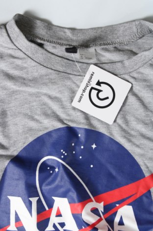 Ανδρική μπλούζα H&M Divided, Μέγεθος L, Χρώμα Γκρί, Τιμή 4,11 €