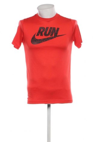 Мъжка тениска Nike, Размер S, Цвят Червен, Цена 20,00 лв.