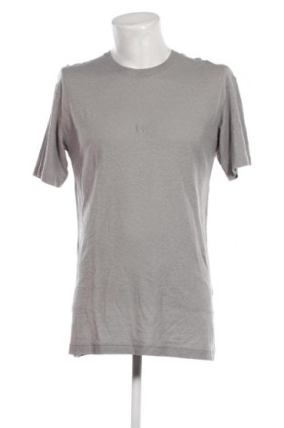 Tricou de bărbați VANDOM, Mărime XL, Culoare Gri, Preț 145,39 Lei