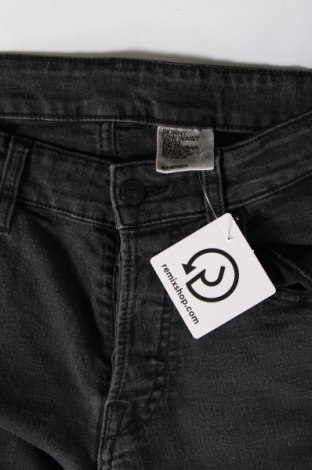 Męskie jeansy H&M, Rozmiar L, Kolor Szary, Cena 66,67 zł