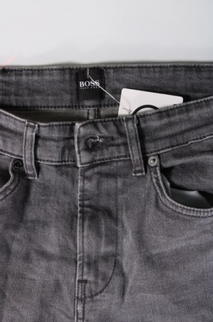 Herren Jeans Hugo Boss, Größe M, Farbe Grau, Preis € 54,28