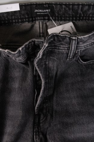 Pánske džínsy  Jack & Jones, Veľkosť M, Farba Sivá, Cena  8,45 €