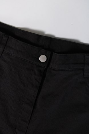 Мъжки къс панталон, Размер M, Цвят Черен, Цена 17,25 лв.