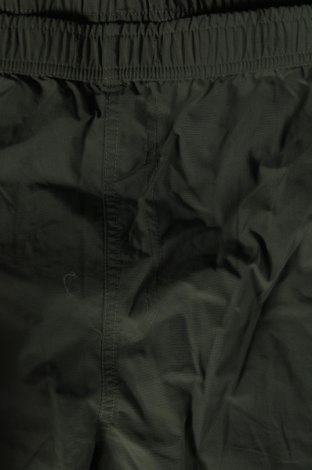 Мъжки къс панталон, Размер XXL, Цвят Зелен, Цена 7,75 лв.