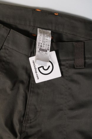 Мъжки къс панталон Decathlon, Размер XL, Цвят Зелен, Цена 25,09 лв.
