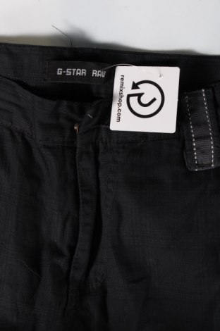 Мъжки къс панталон G-Star Raw, Размер M, Цвят Сив, Цена 46,55 лв.