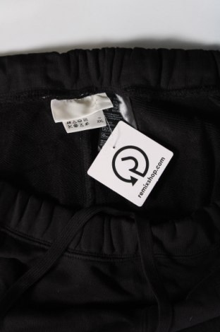 Мъжки къс панталон H&M, Размер XXL, Цвят Черен, Цена 25,00 лв.