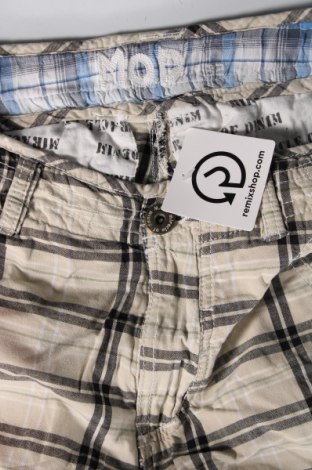 Pantaloni scurți de bărbați M.O.D, Mărime M, Culoare Multicolor, Preț 32,90 Lei