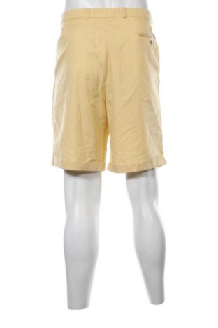 Ανδρικό κοντό παντελόνι Mc Gregor, Μέγεθος L, Χρώμα Κίτρινο, Τιμή 15,25 €