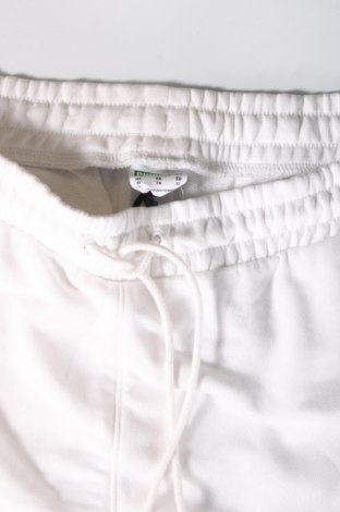 Ανδρικό κοντό παντελόνι PUMA, Μέγεθος XL, Χρώμα Λευκό, Τιμή 17,81 €