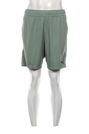 Мъжки къс панталон PUMA, Размер L, Цвят Зелен, Цена 63,36 лв.