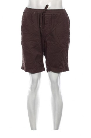 Мъжки къс панталон Urban Classics, Размер XL, Цвят Кафяв, Цена 25,38 лв.