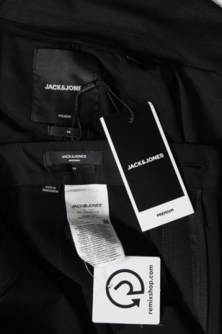 Мъжки костюм Jack & Jones, Размер M, Цвят Черен, Цена 144,32 лв.