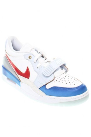 Мъжки обувки Air Jordan Nike, Размер 44, Цвят Многоцветен, Цена 205,00 лв.