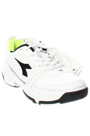 Мъжки обувки Diadora, Размер 41, Цвят Бял, Цена 57,96 лв.