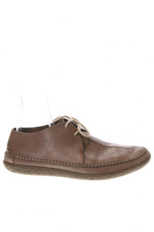 Мъжки обувки Lacoste, Размер 43, Цвят Кафяв, Цена 323,01 лв.