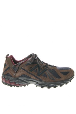 Мъжки обувки New Balance, Размер 42, Цвят Многоцветен, Цена 133,00 лв.