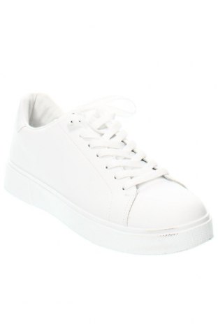 Мъжки обувки Pier One, Размер 46, Цвят Бял, Цена 39,00 лв.