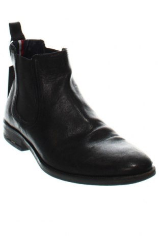 Мъжки обувки Tommy Hilfiger, Размер 42, Цвят Черен, Цена 87,48 лв.
