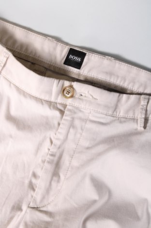 Pantaloni de bărbați BOSS, Mărime M, Culoare Bej, Preț 174,08 Lei