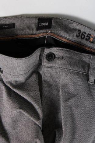 Pantaloni de bărbați Hugo Boss, Mărime L, Culoare Gri, Preț 274,01 Lei
