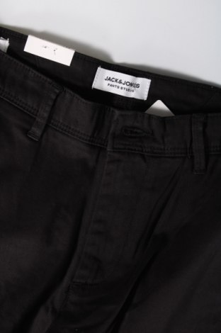 Pánské kalhoty  Jack & Jones, Velikost L, Barva Černá, Cena  356,00 Kč