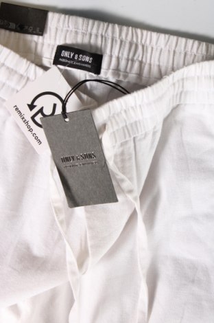 Ανδρικό παντελόνι Only & Sons, Μέγεθος M, Χρώμα Λευκό, Τιμή 23,71 €