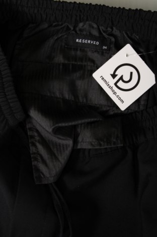 Мъжки панталон Reserved, Размер M, Цвят Черен, Цена 5,22 лв.