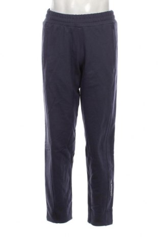 Pantaloni trening de bărbați Adidas Originals, Mărime M, Culoare Albastru, Preț 260,42 Lei