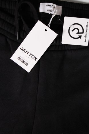 Pantaloni trening de bărbați Dan Fox X About You, Mărime XL, Culoare Negru, Preț 95,40 Lei