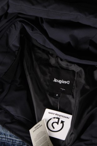 Ανδρικό μπουφάν Desigual, Μέγεθος S, Χρώμα Πολύχρωμο, Τιμή 47,63 €