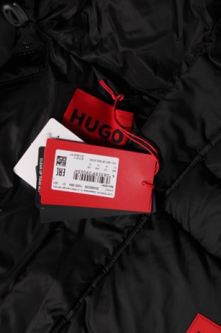 Мъжко яке Hugo Boss, Размер S, Цвят Черен, Цена 469,00 лв.