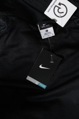 Мъжко яке Nike, Размер XL, Цвят Черен, Цена 110,00 лв.