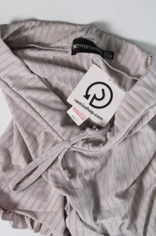 Pyjama Pretty Little Thing, Größe XS, Farbe Grau, Preis 4,33 €