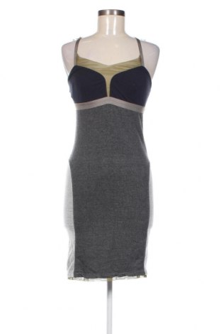 Kleid, Größe M, Farbe Grau, Preis 8,80 €