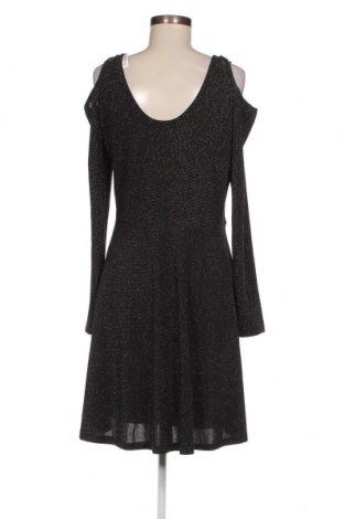 Kleid, Größe M, Farbe Mehrfarbig, Preis 2,83 €